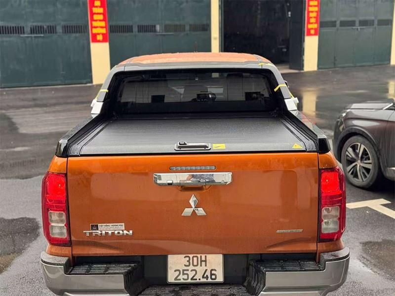 Mitsubishi Triton L200 Tonneau Covers | Hard Retractable Bed Covers